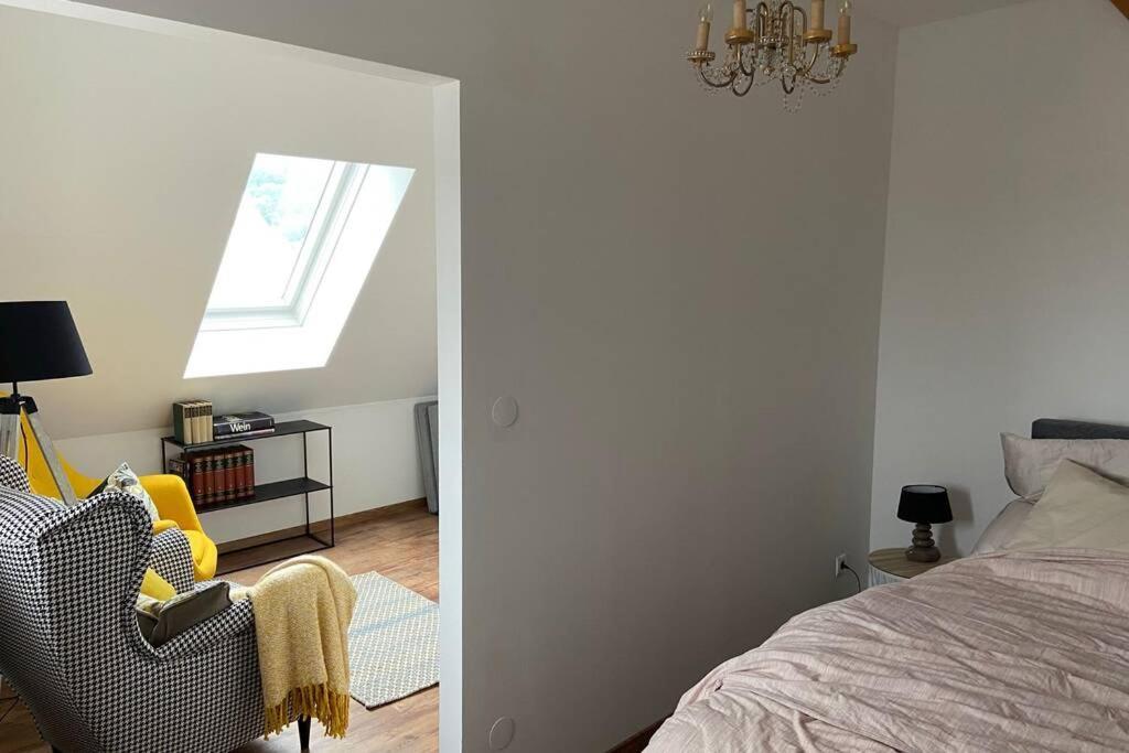 Terrassen Appartement Ueber Den Daechern Von Krems Экстерьер фото